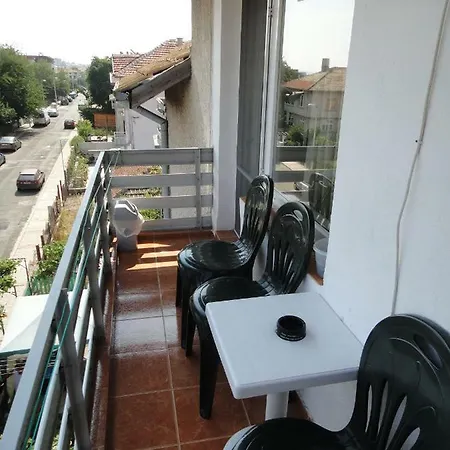 Guest Kotvаta Casa de hóspedes 2*